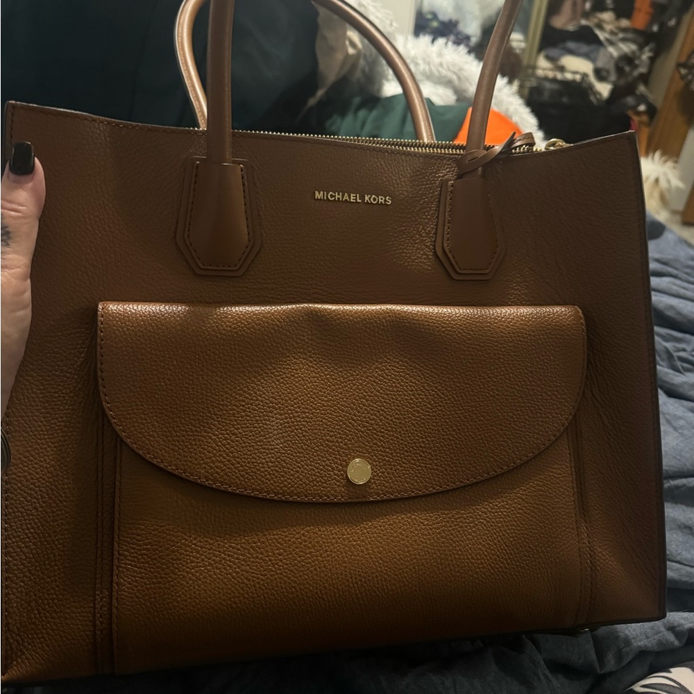Michael Kors, large purse, brown.brand new